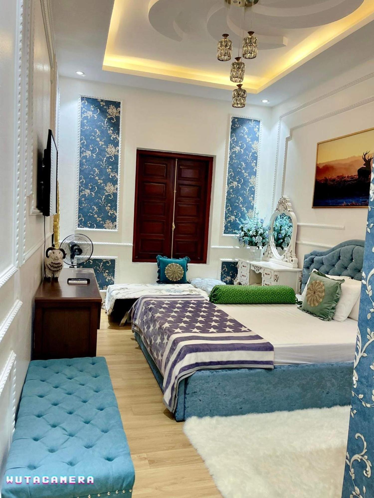 Luxury Hotel T&L Cam Pha 外观 照片