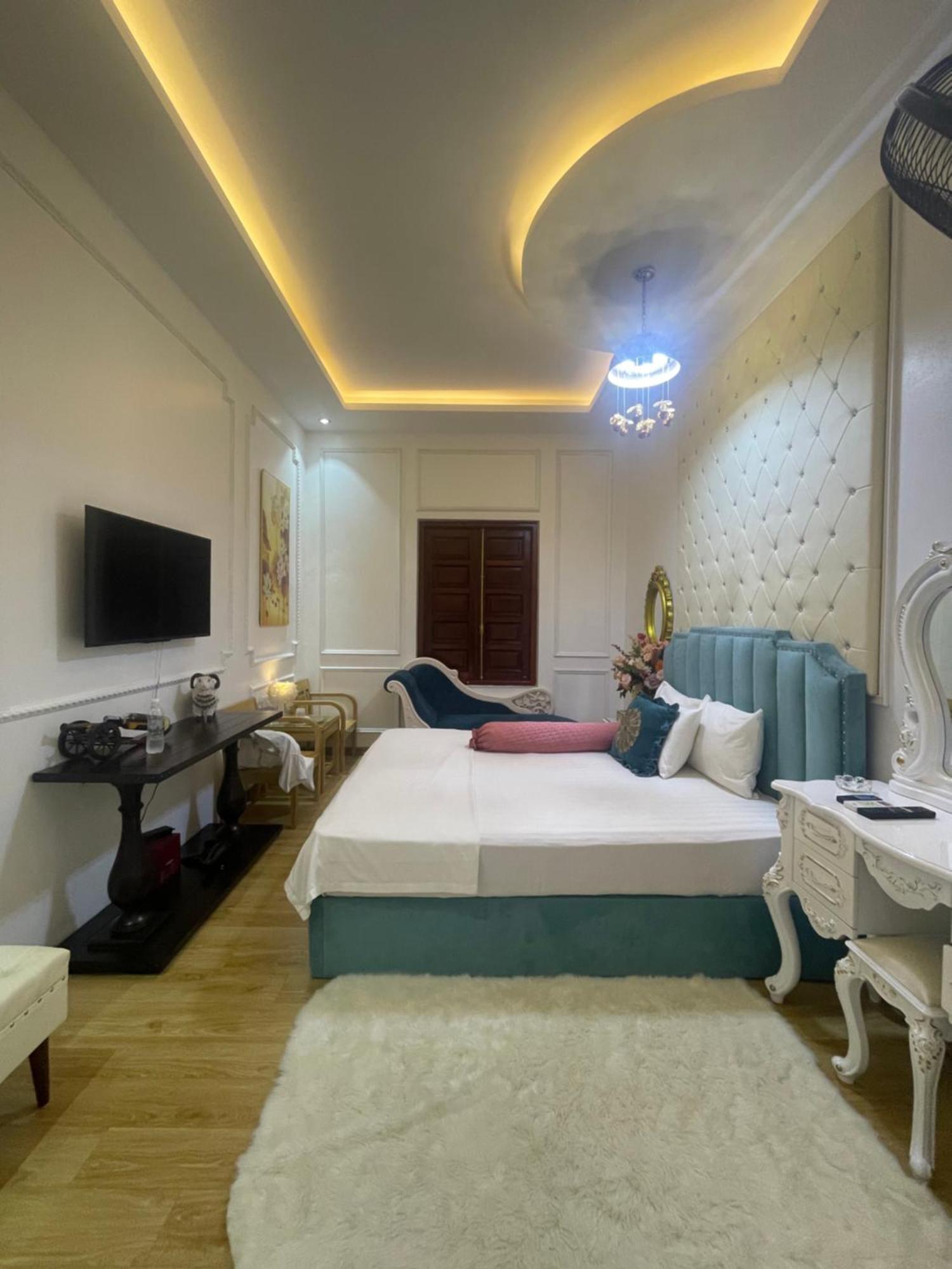 Luxury Hotel T&L Cam Pha 外观 照片